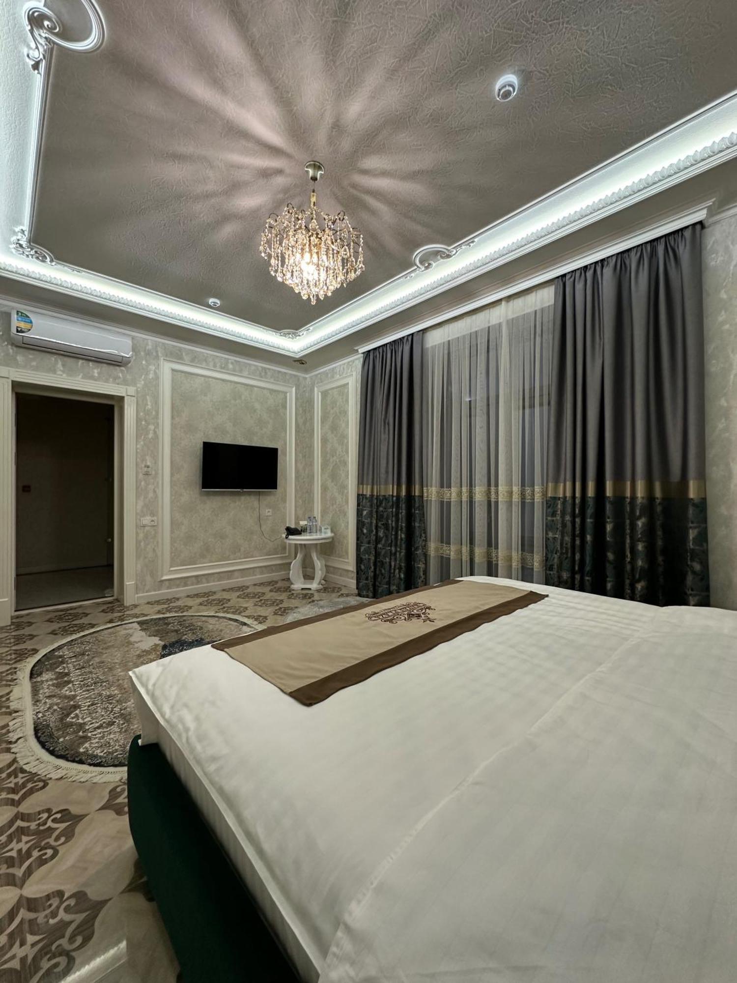 Hayat Plaza Hotel & Spa Samarkand Esterno foto